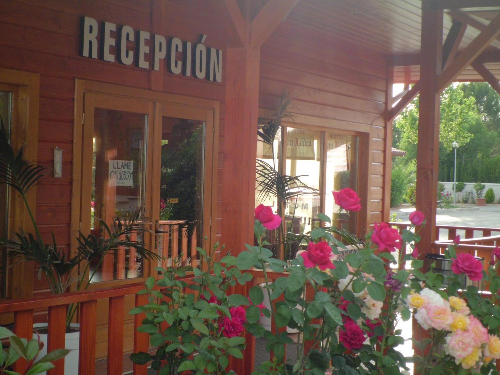Motel San Isidro Villarrubio Екстериор снимка
