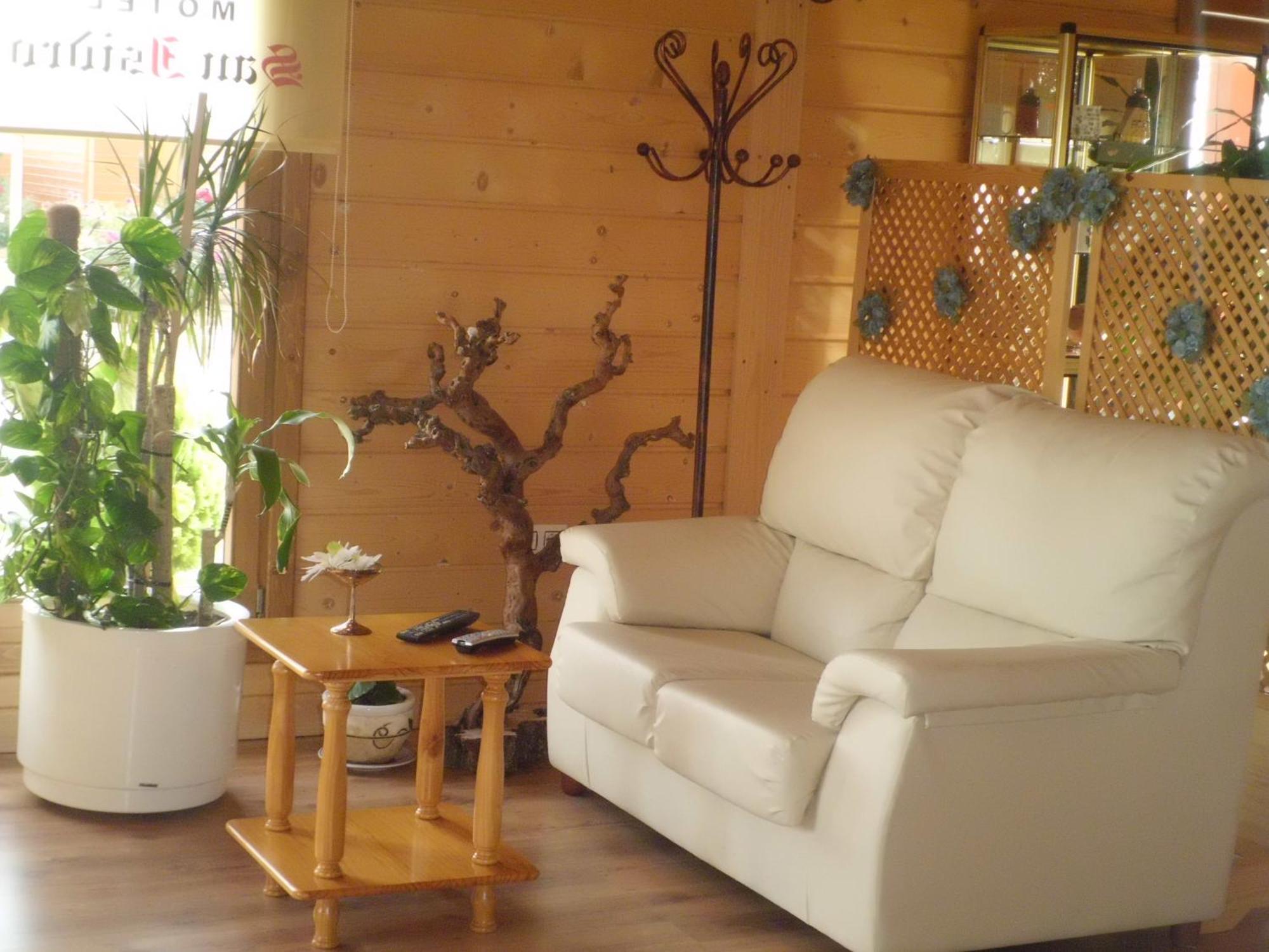 Motel San Isidro Villarrubio Екстериор снимка