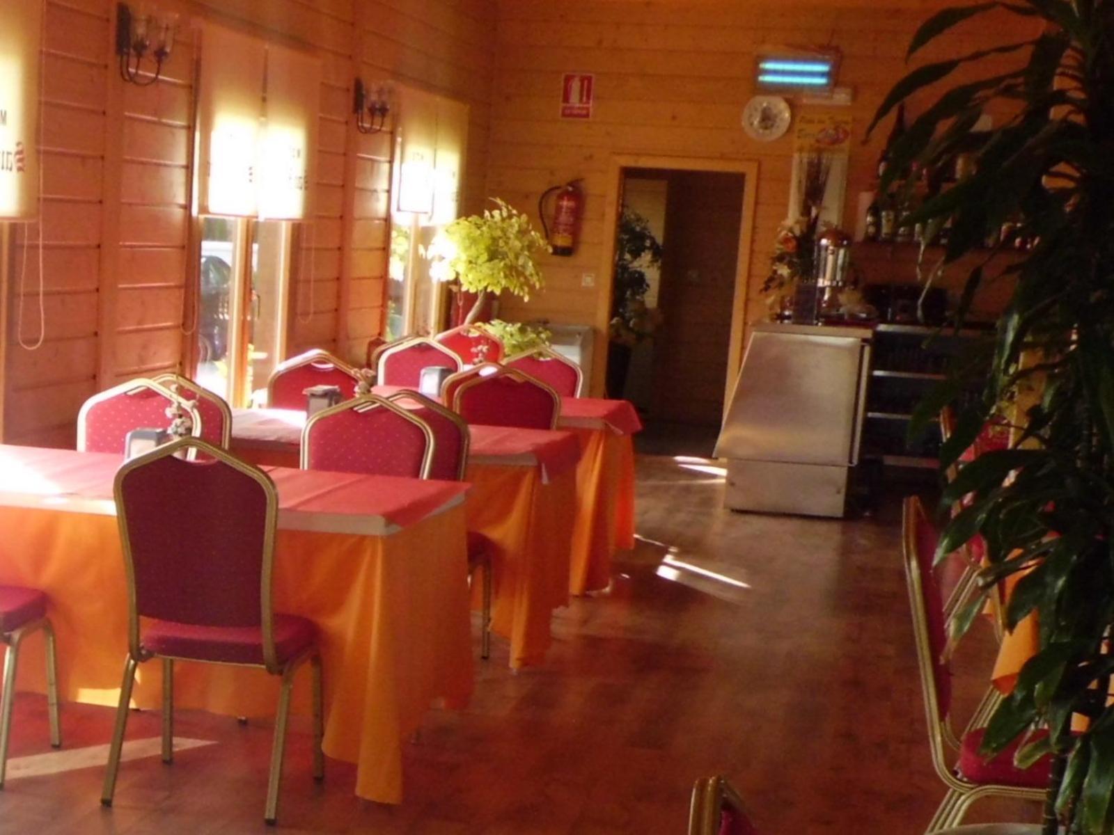 Motel San Isidro Villarrubio Екстериор снимка