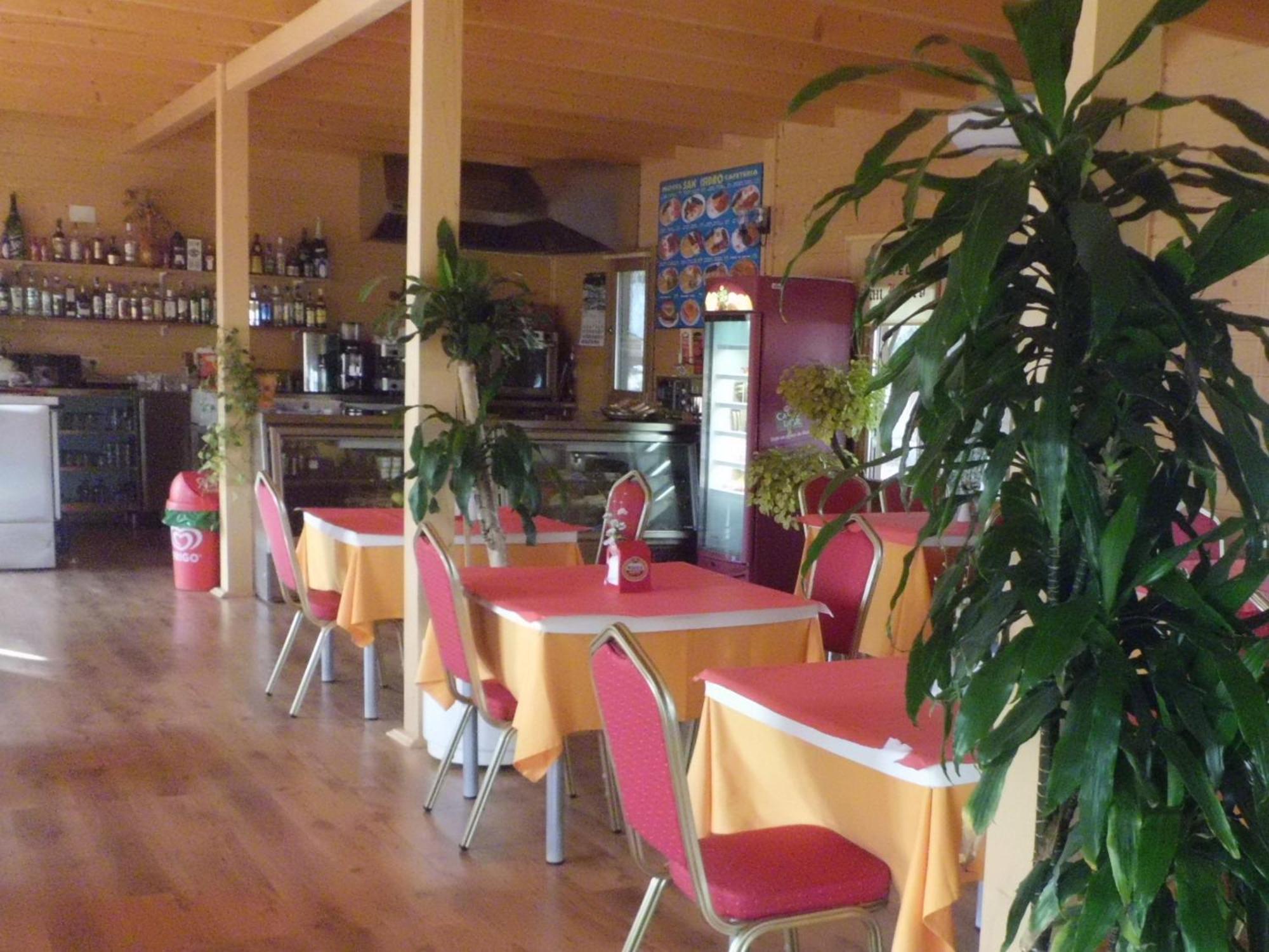 Motel San Isidro Villarrubio Екстериор снимка