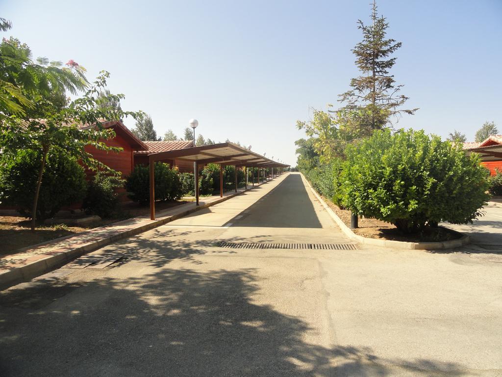 Motel San Isidro Villarrubio Екстериор снимка