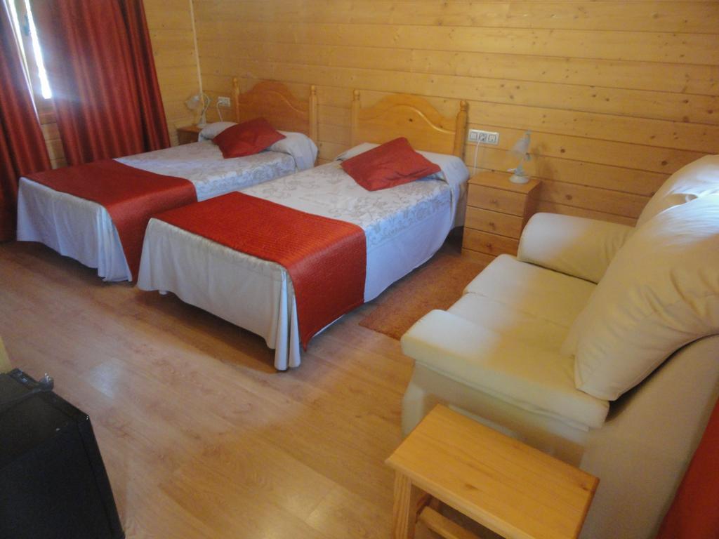 Motel San Isidro Villarrubio Екстериор снимка