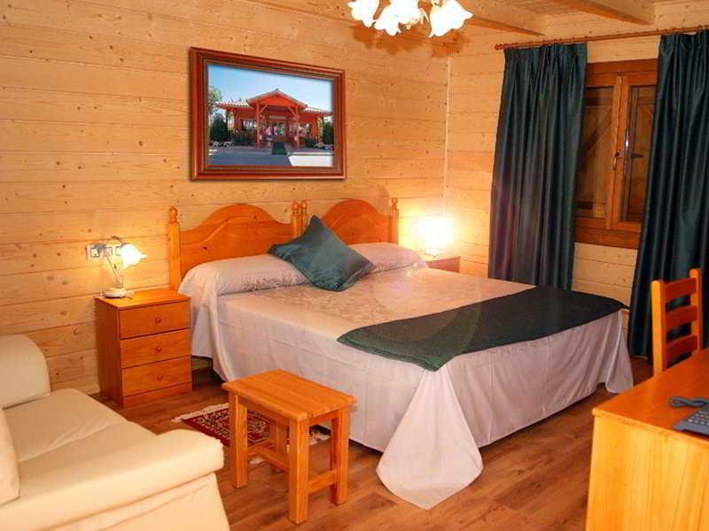 Motel San Isidro Villarrubio Екстериор снимка